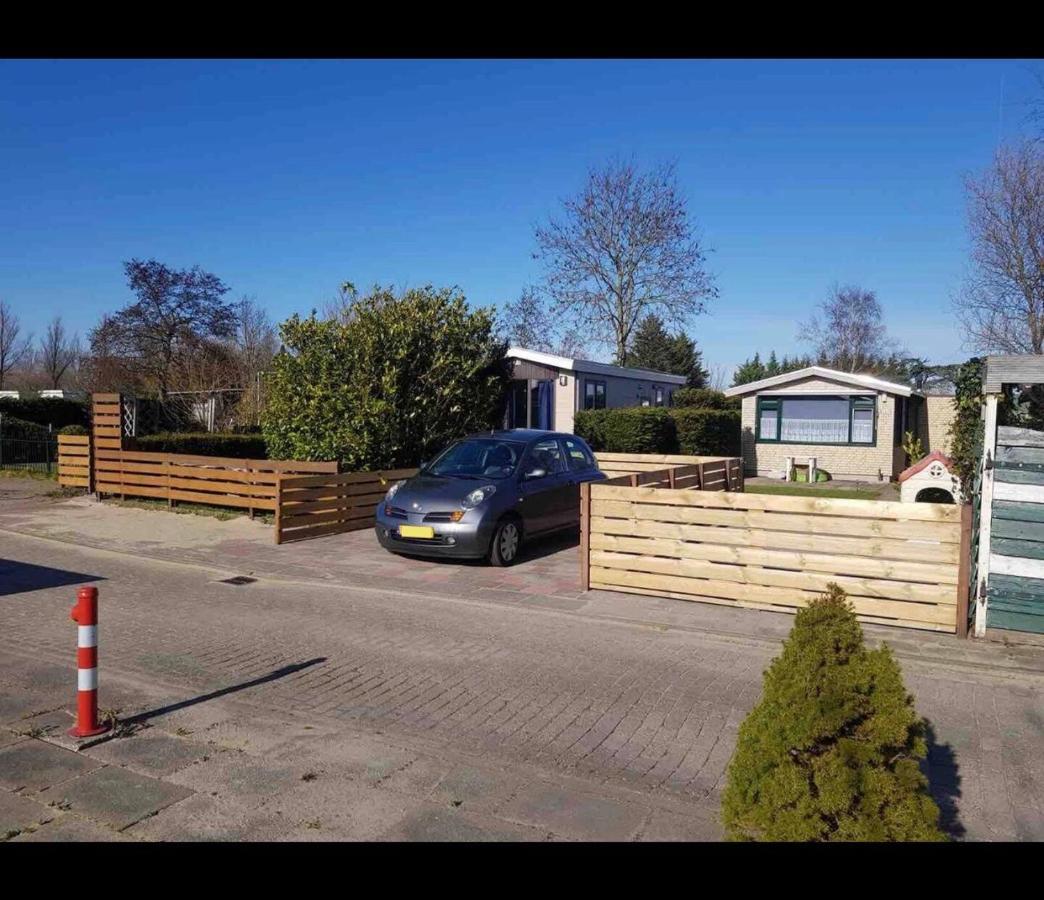 Cozy Chalet In Opmeer Near Amsterdam And Beach ภายนอก รูปภาพ